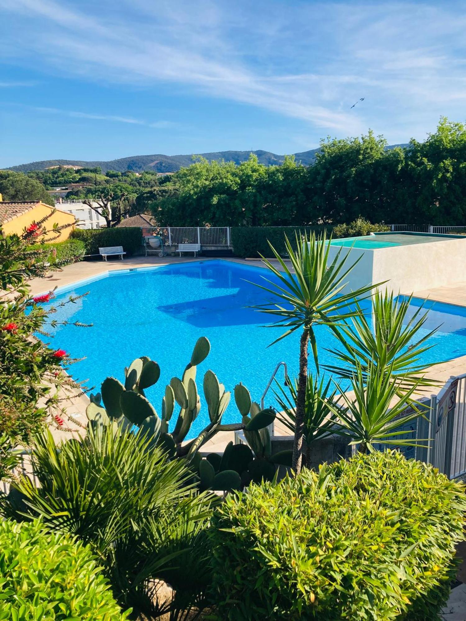 Mazet Renove Golfe De St Tropez Villa Коголен Екстериор снимка